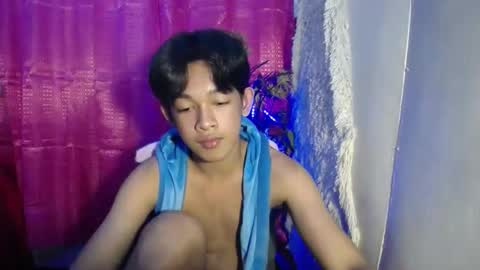 max online show from March 21, 2:55 pm