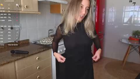 Snapshot of lunary_mix chatting on March 6, 12:30 pm Luna online show from March 6, 12:30 pm