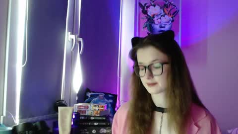 LunaXcherry online show from May 20, 5:19 pm