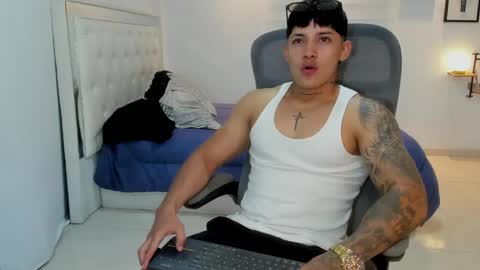 Lunay online show from April 22, 11:23 pm