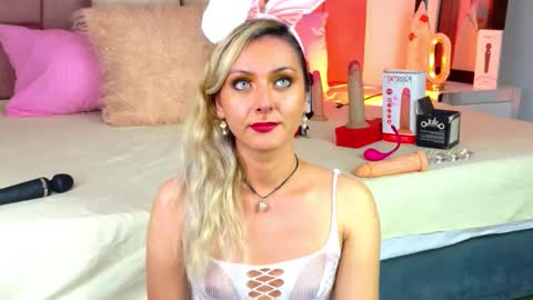 lunitadiva online show from January 13, 7:32 pm