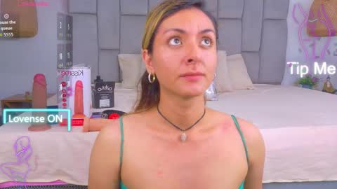 Snapshot of lunitadiva chatting on October 17, 2:10 pm lunitadiva online show from October 17, 2:10 pm