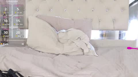 lunna__tylor online show from June 24, 3:57 am