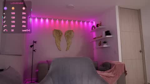 Lupe - Independent online show from December 14, 4:08 am