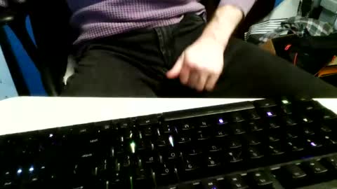 lurkin4alivin online show from November 11, 1:08 am