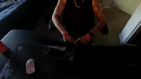 lustful17x online show from June 6, 12:44 pm