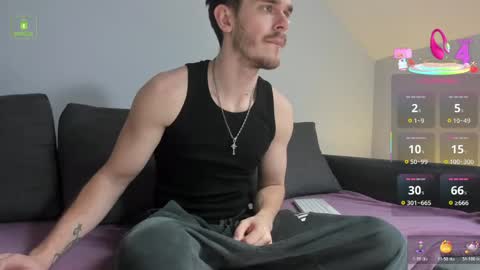 lustfullooking online show from April 16, 11:10 am