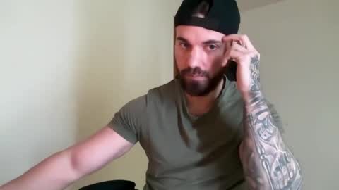 Lust Linked online show from April 22, 6:31 am