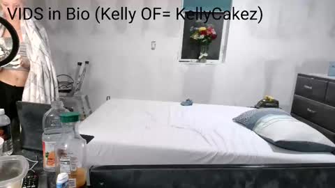 Snapshot of lustlivenow chatting on September 19, 7:56 am  GUY ---  GIRL online show from September 19, 7:56 am