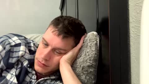 Snapshot of lustlivenow chatting on October 1, 4:17 pm  GUY ---  GIRL online show from October 1, 4:17 pm