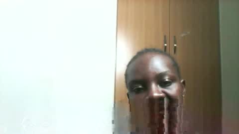 Snapshot of lusty_aura chatting on October 20, 9:36 am aura online show from October 20, 9:36 am