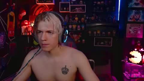 lustymatt online show from October 8, 3:45 am