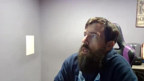 Luv2likslit online show from October 21, 8:08 am