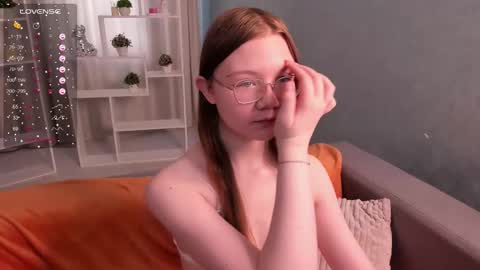 Tessa online show from March 5, 2:31 am