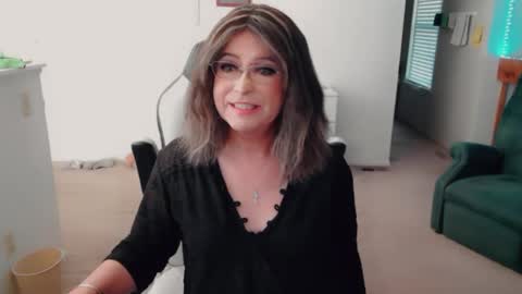 Britney online show from November 25, 6:28 pm