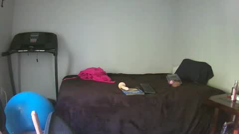 luvs2play1978 online show from April 12, 2:43 pm