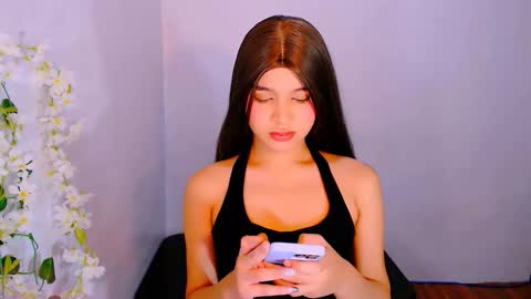 queen lux online show from November 18, 5:38 pm