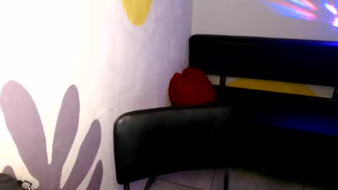 Donna online show from July 22, 9:50 pm