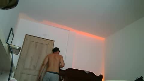 luxo_kane online show from February 22, 6:32 pm