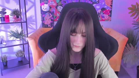 Ray online show from February 5, 9:18 pm