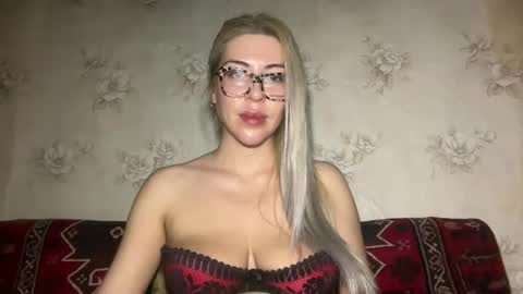 LuxSonyaStar online show from November 28, 9:11 pm