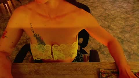 Liss online show from April 21, 3:41 pm