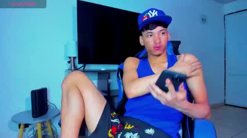 Lyam online show from April 6, 8:59 am