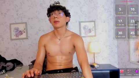 Lyan online show from May 21, 2:07 am