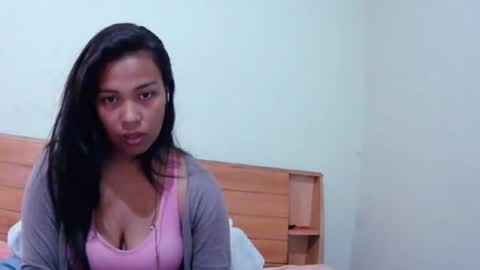 lycia01 online show from June 18, 5:13 am