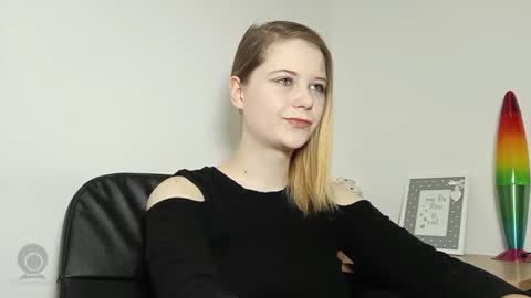 Snapshot of lydiasunny chatting on September 12, 6:21 pm Lydia online show from September 12, 6:21 pm