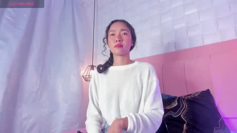 Lyhana Lee online show from March 3, 1:45 pm