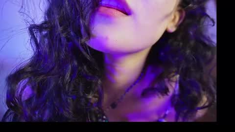 Lyhana Lee online show from November 6, 4:21 pm