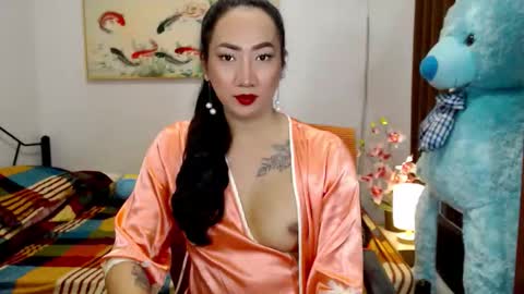 QUEEN online show from September 18, 10:41 am