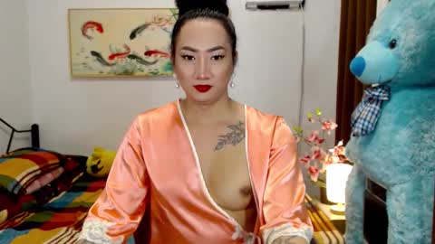 QUEEN online show from October 1, 9:52 am