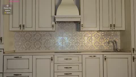 Snapshot of lynettedendy chatting on September 14, 3:46 pm Hello there Im Eva3 Im new model here online show from September 14, 3:46 pm