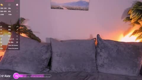 Lynne online show from February 22, 10:20 pm