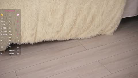 Lola online show from December 20, 8:49 pm