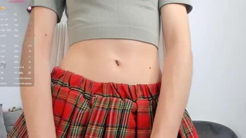 Lynsey online show from April 16, 8:09 pm