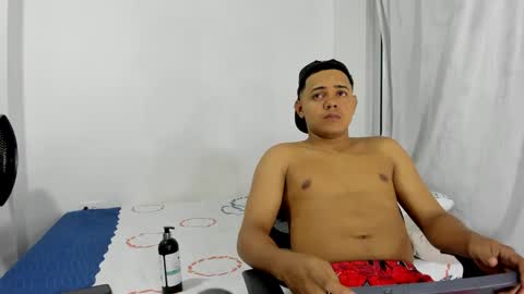 lyons_sofia online show from January 18, 6:13 am