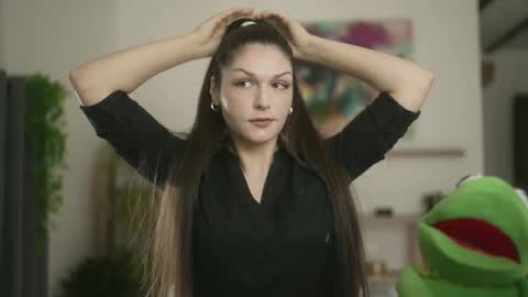 M1A  Dddy online show from April 15, 9:23 am