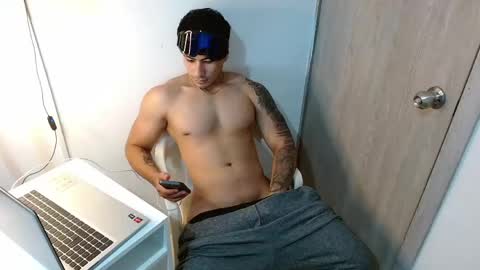 MICHAEL online show from April 20, 2:58 am