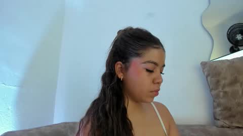 Snapshot of m1lk_choc chatting on September 9, 5:46 pm Mila online show from September 9, 5:46 pm