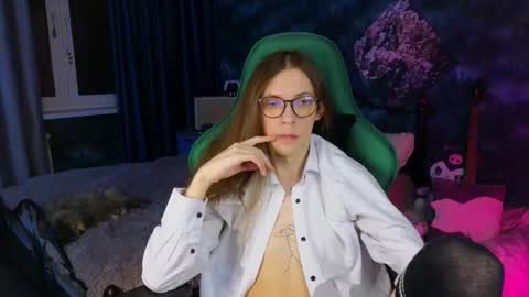 m1shq online show from February 11, 1:31 am