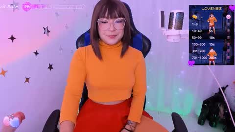 MacarenaIndependent model  online show from October 12, 9:05 pm