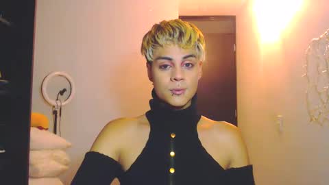 machissex online show from March 5, 10:44 am