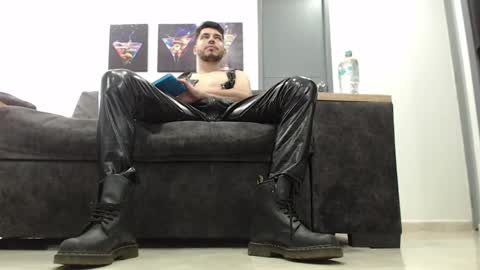 instagram mackdanielsx online show from April 20, 9:51 pm