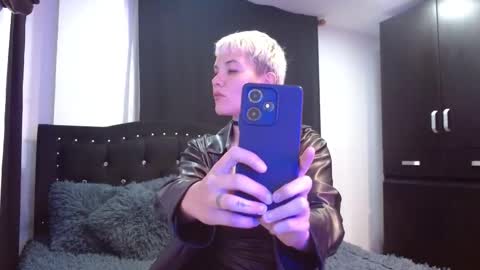 Noah Askew online show from March 25, 5:36 am