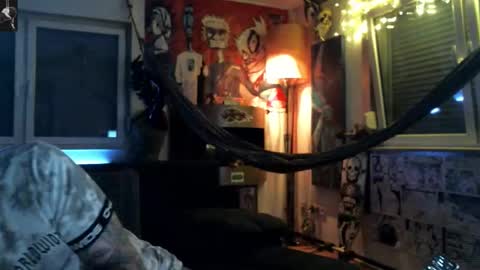 Manuel online show from September 14, 10:33 pm