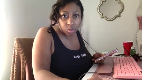 madam_glam online show from March 23, 3:28 pm