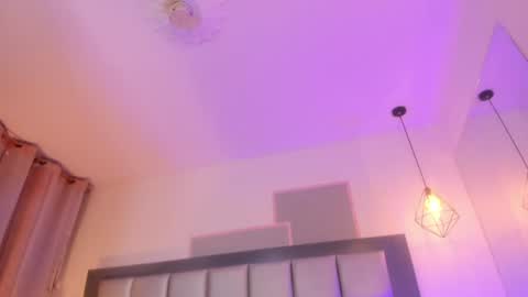 Maddie Ray online show from July 23, 11:41 am
